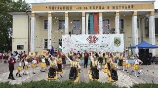 Фолклорен фестивал “Среща в Тракия“, гр. Първомай