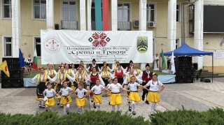 Фолклорен фестивал “Среща в Тракия“, гр. Първомай